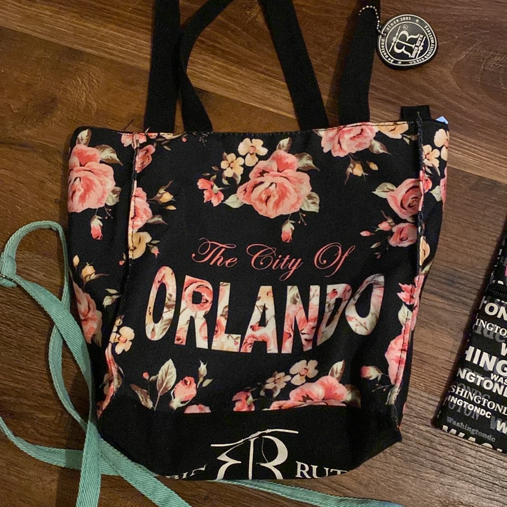 Robin Ruth bags! - Picture 2 of 7